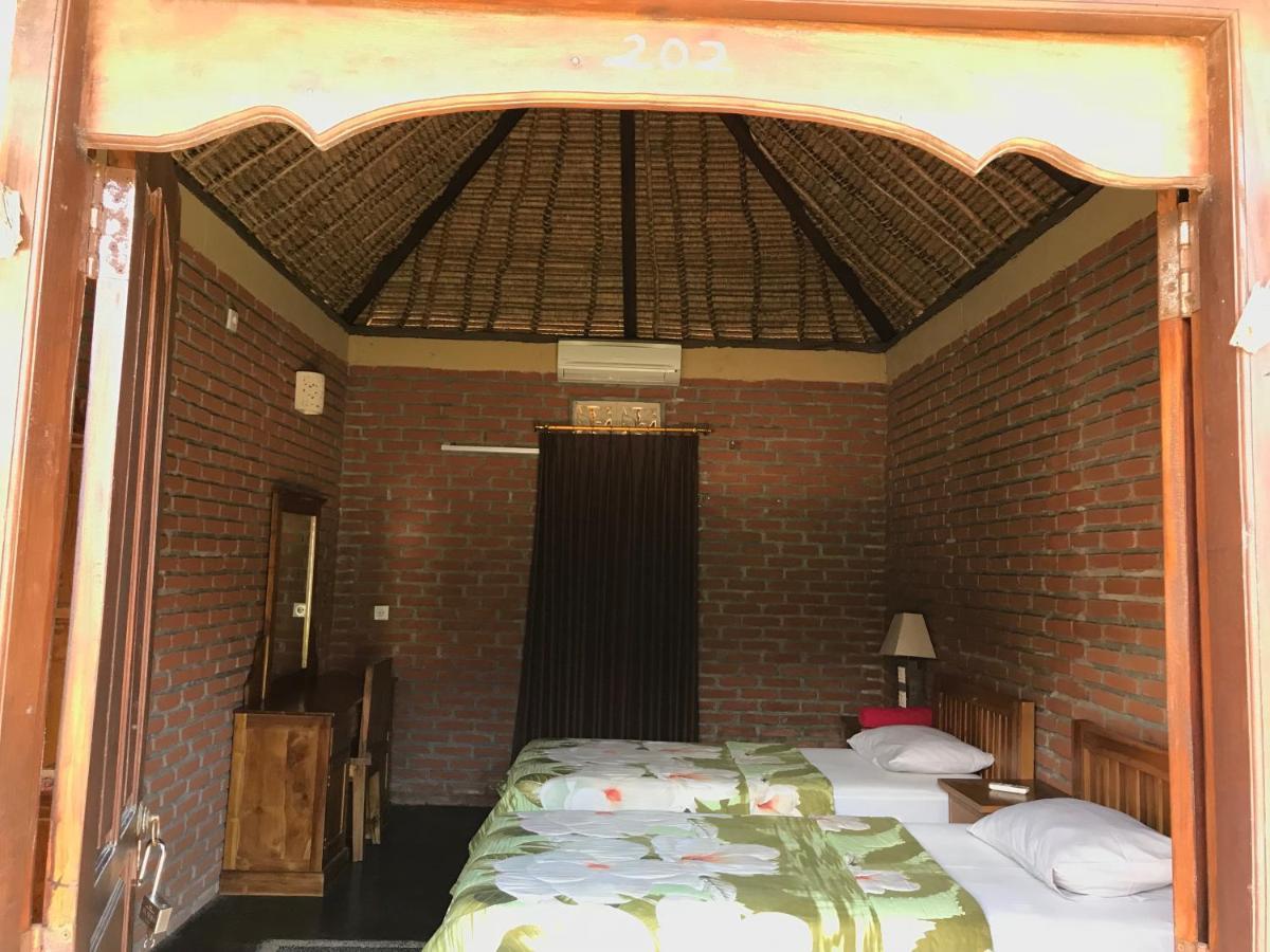 Satria Bungalow 울루와뚜 외부 사진
